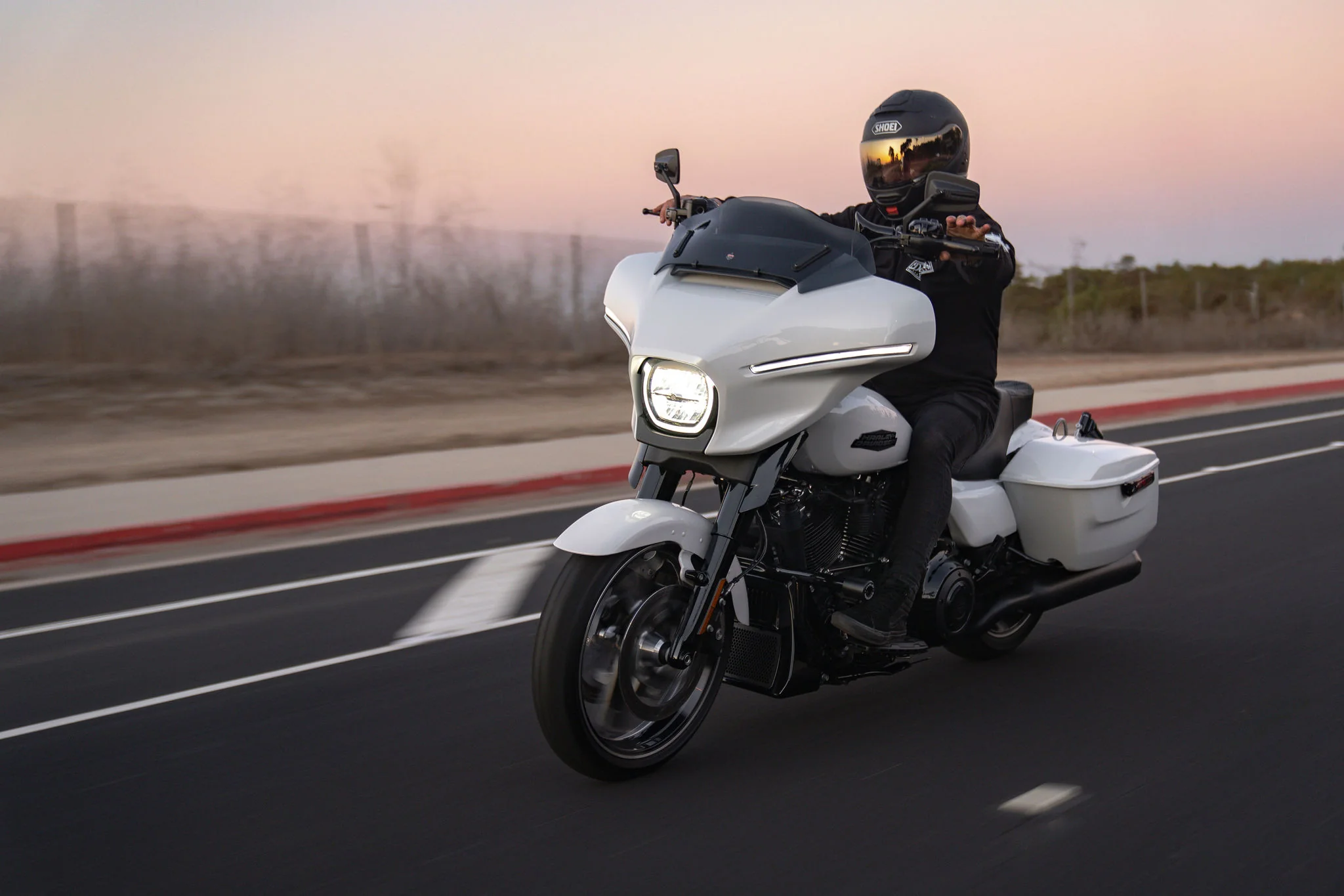 2024-2026 STREET GLIDE ONLY BIG DADDY 1 ½" MEATHOOK APES (Gloss Black) - Image 7