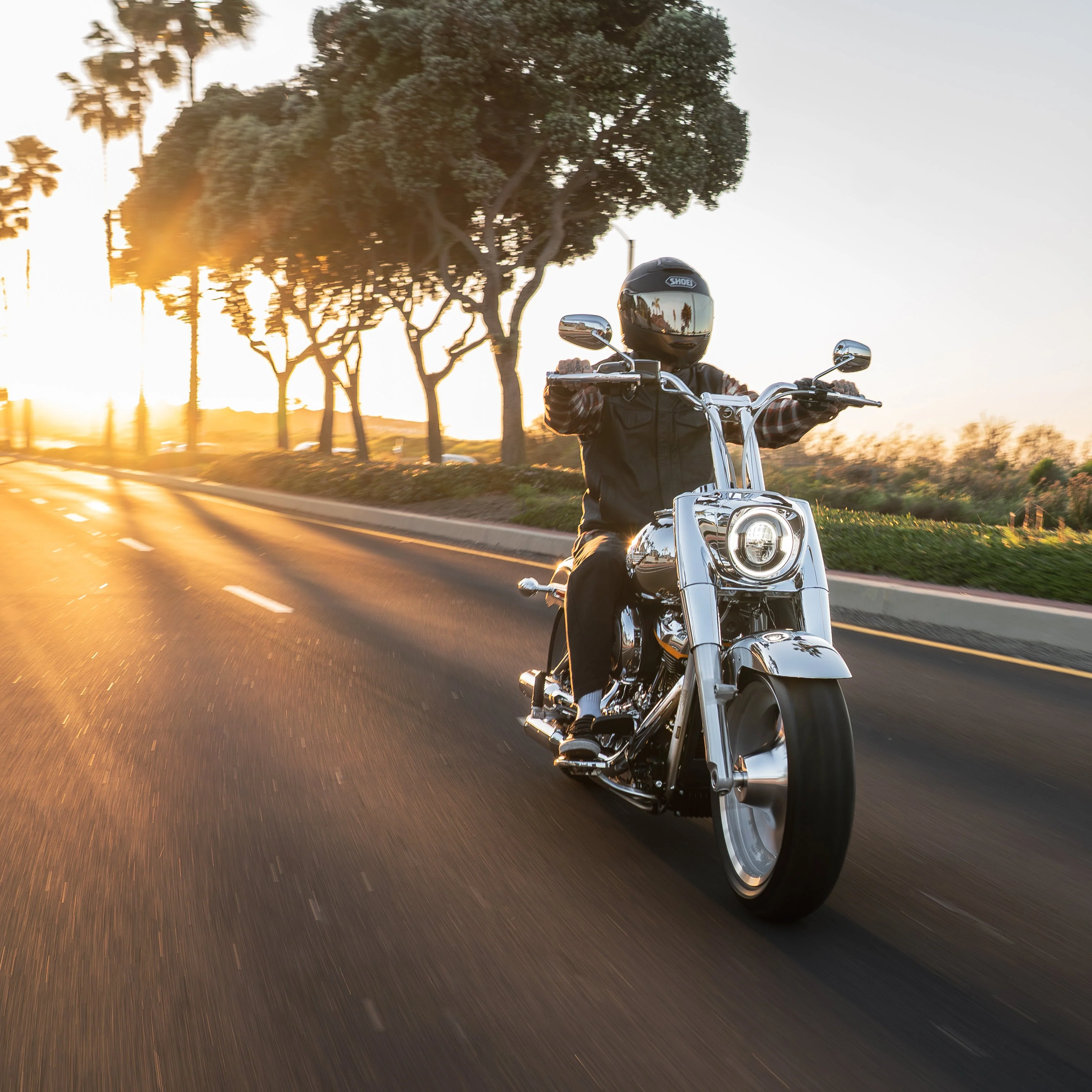 Low Bend Big Daddy 1.5 Pullback Riser &  Moto Bar Kit for 2025-2026 FAT BOY -  (Classic Chrome) - Image 17