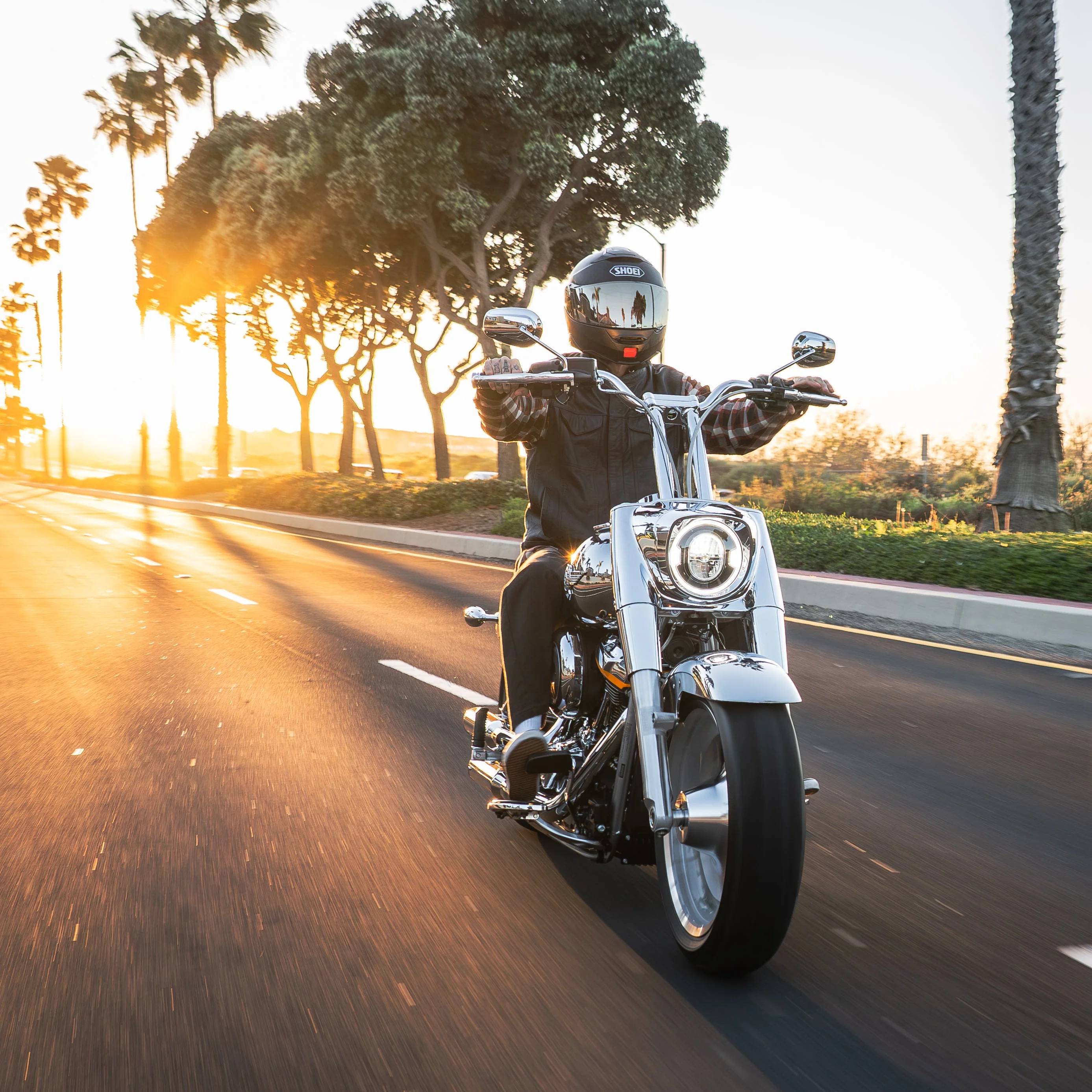 Low Bend Big Daddy 1.5 Pullback Riser &  Moto Bar Kit for 2025-2026 FAT BOY -  (Classic Chrome) - Image 18