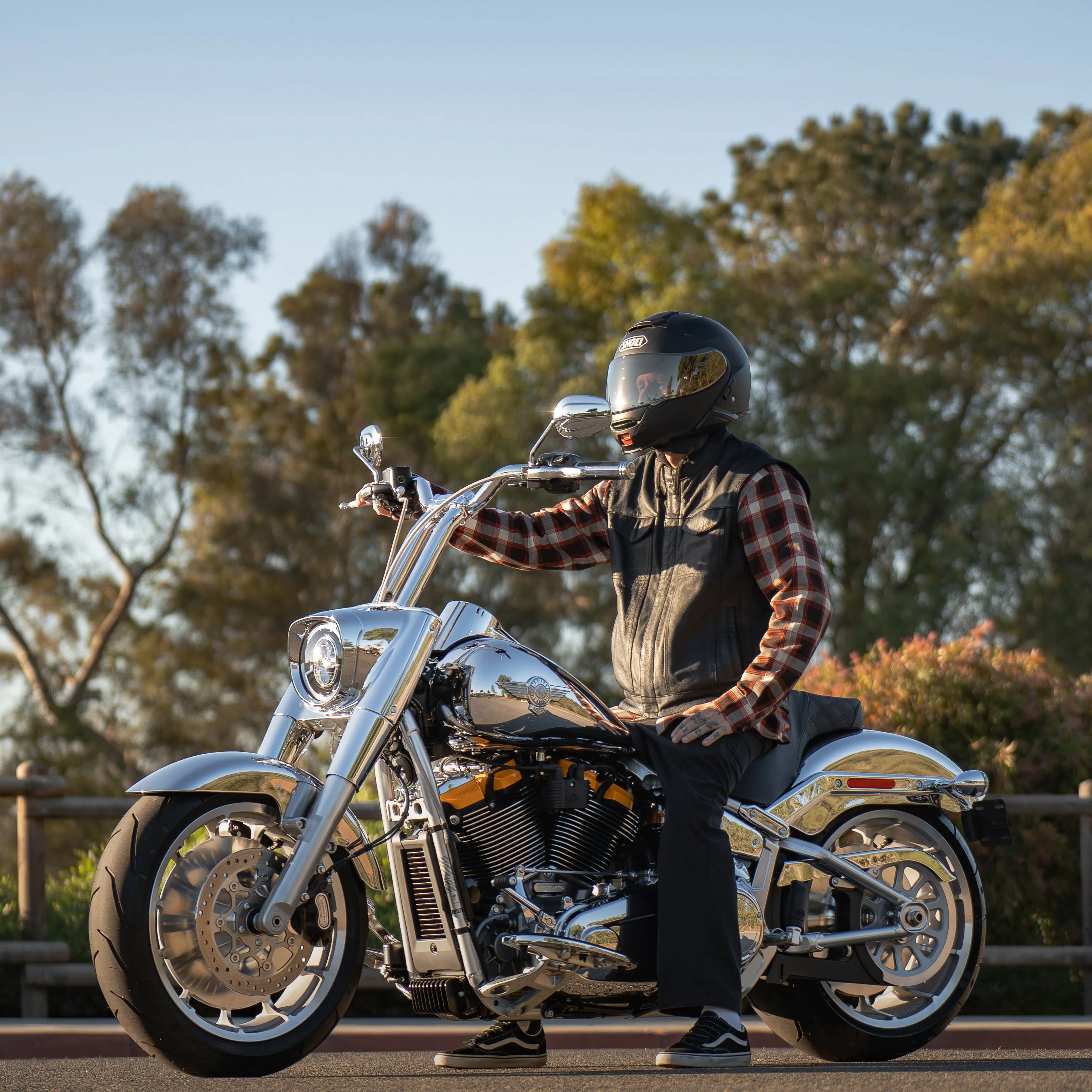 Low Bend Big Daddy 1.5 Pullback Riser &  Moto Bar Kit for 2025-2026 FAT BOY -  (Classic Chrome) - Image 25