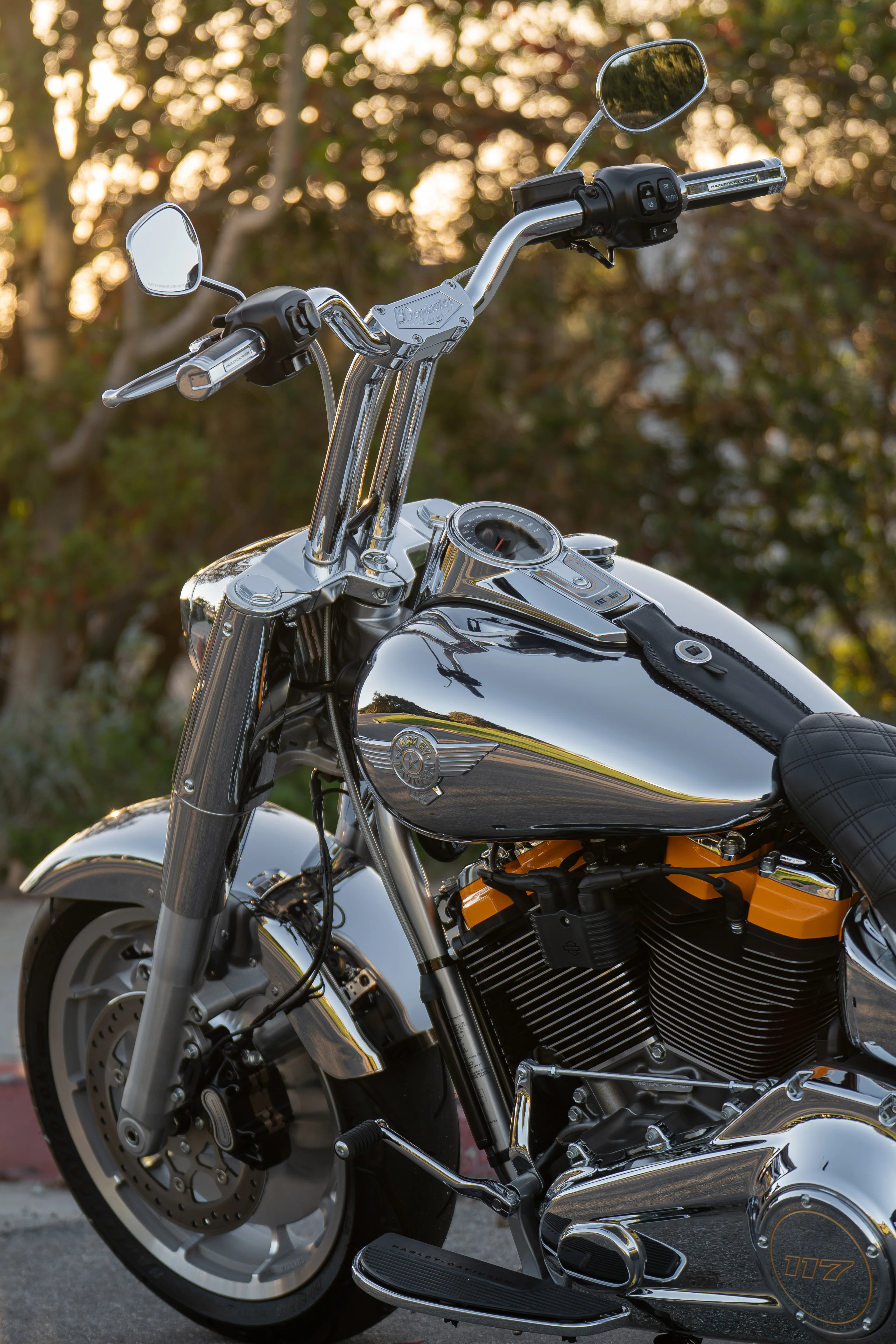 Low Bend Big Daddy 1.5 Pullback Riser &  Moto Bar Kit for 2025-2026 FAT BOY -  (Classic Chrome) - Image 30