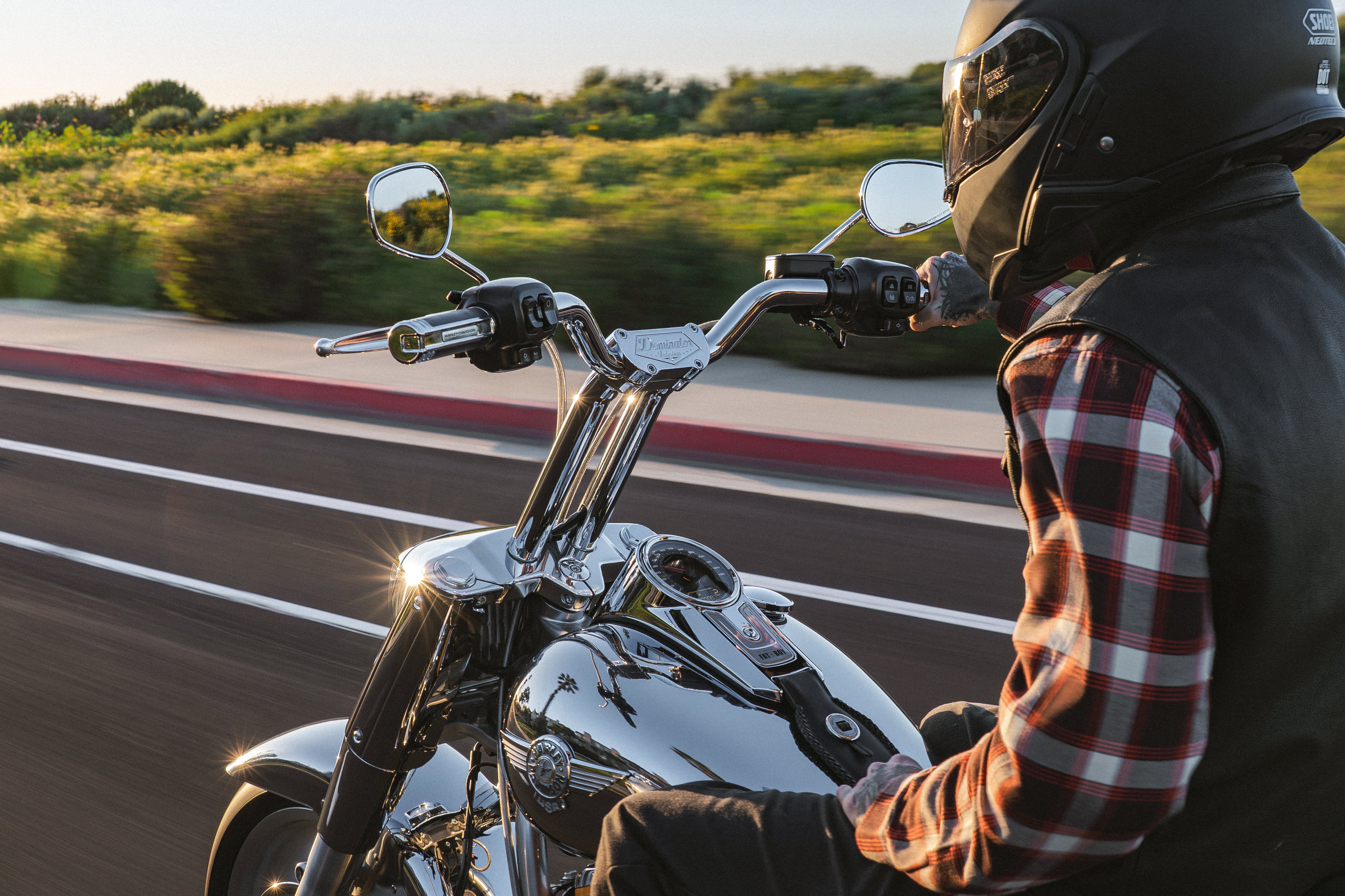 Low Bend Big Daddy 1.5 Pullback Riser &  Moto Bar Kit for 2025-2026 FAT BOY -  (Classic Chrome) - Image 31