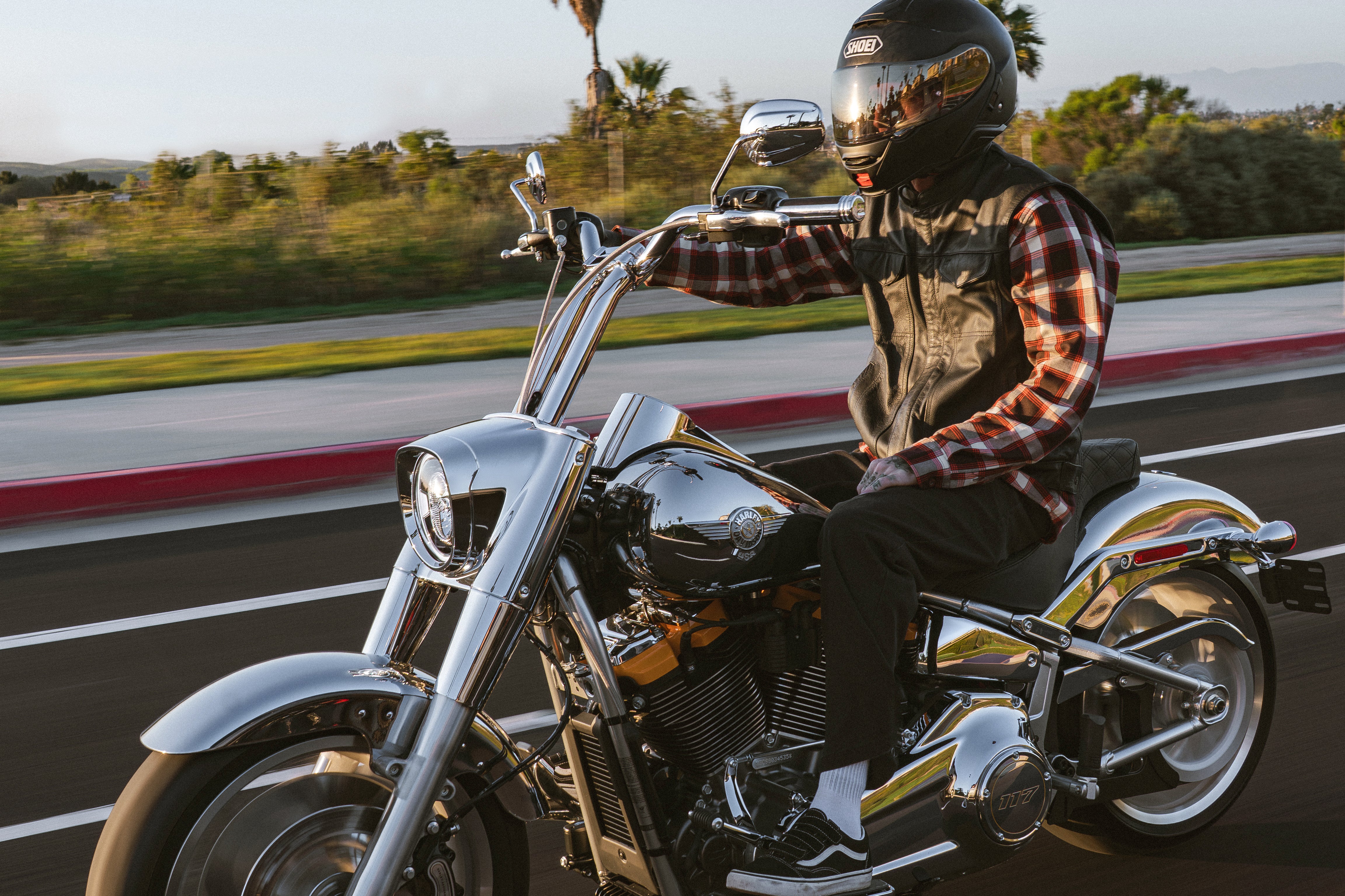 Low Bend Big Daddy 1.5 Pullback Riser &  Moto Bar Kit for 2025-2026 FAT BOY -  (Classic Chrome) - Image 32