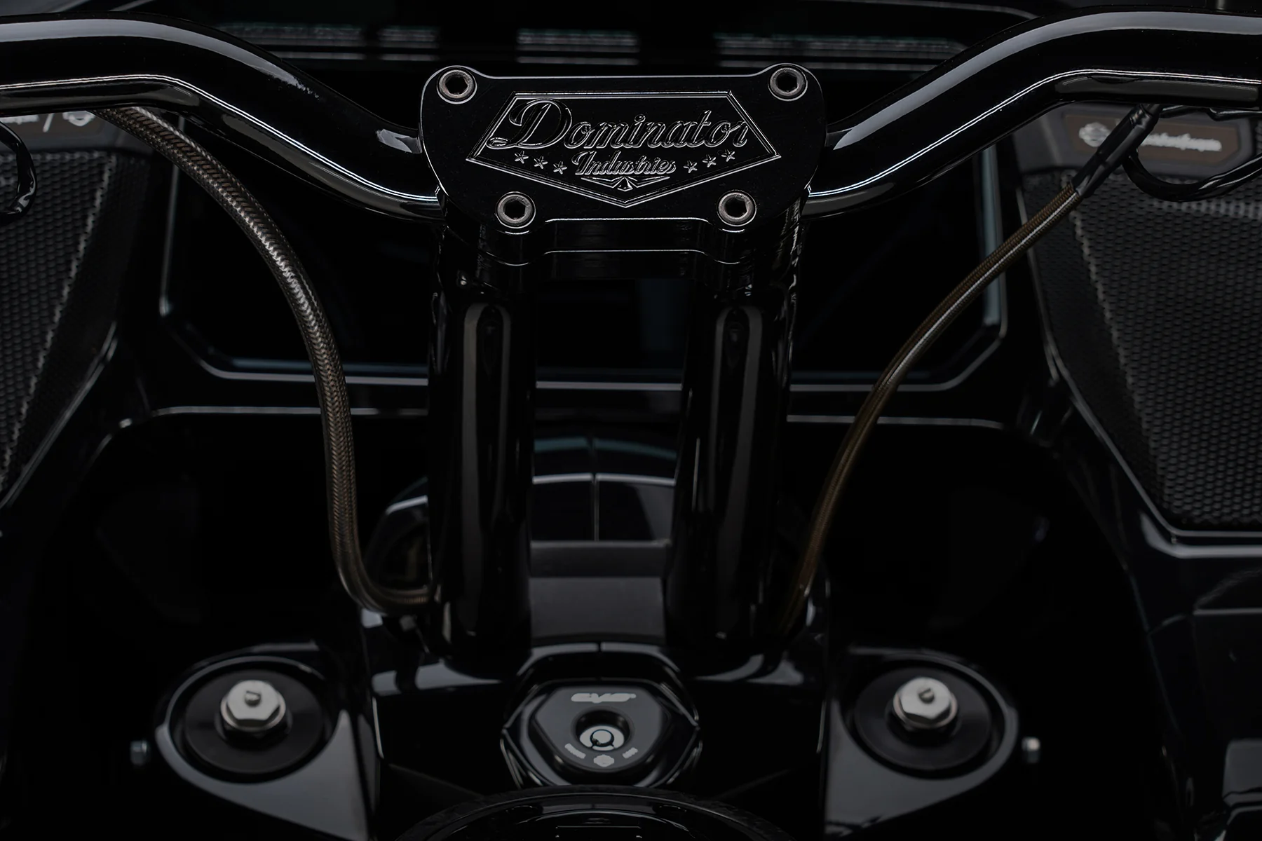 Mid Bend Moto &  Bar Big Daddy 1 1/2 Pullback Riser Combination for 2023 CVO & 2024-2026 Road Glide Models (Gloss Black) - Image 23