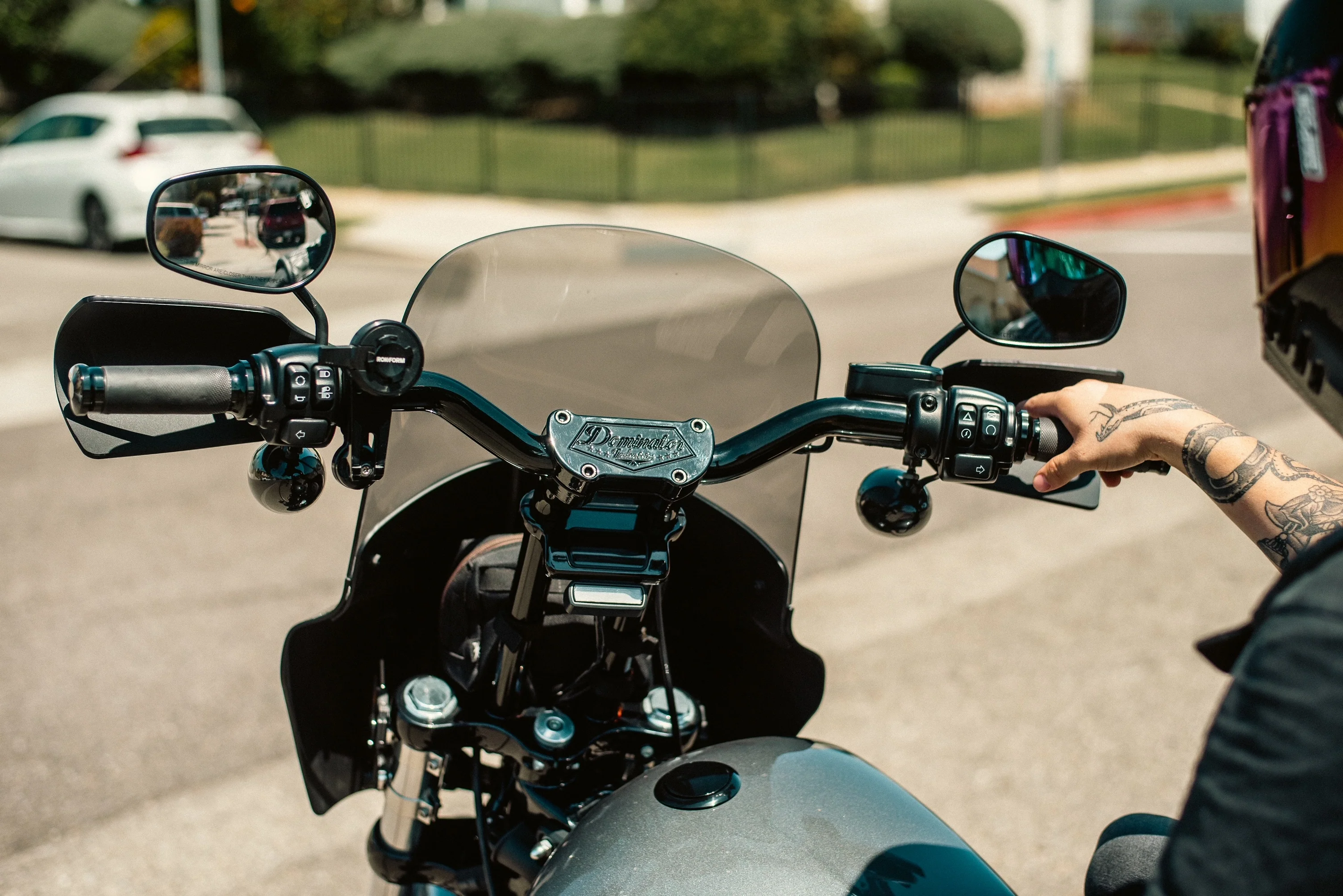 GRIMS PULLBACK RISER & 1 1/4" MOTO BAR COMBINATION KIT FOR 2018-2024 STREET BOB - Image 3