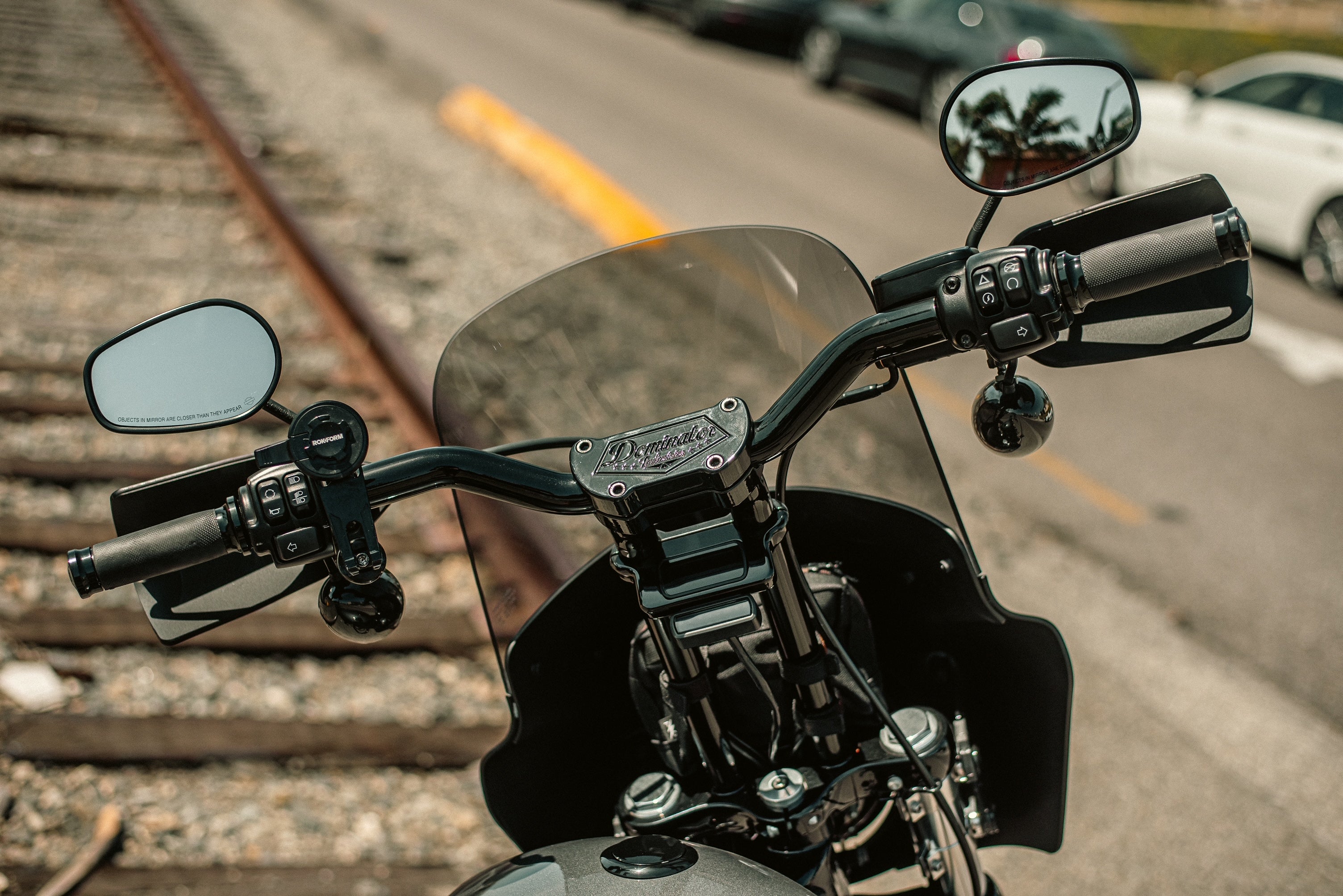 GRIMS PULLBACK RISER & 1 1/4" MOTO BAR COMBINATION KIT FOR 2018-2024 STREET BOB - Image 5