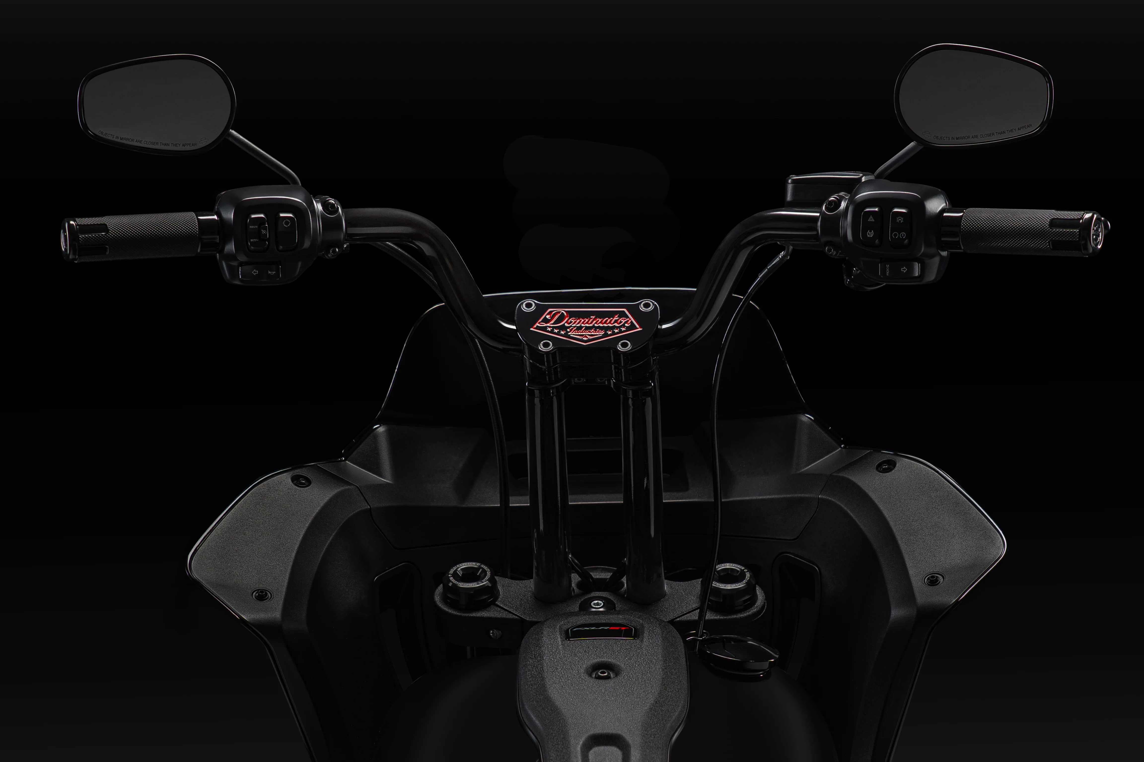 High Bend Moto Bar & Big Daddy 1.5 Pullback Riser Kit for 2024-2026 Road Glide (Gloss Black) - Image 4