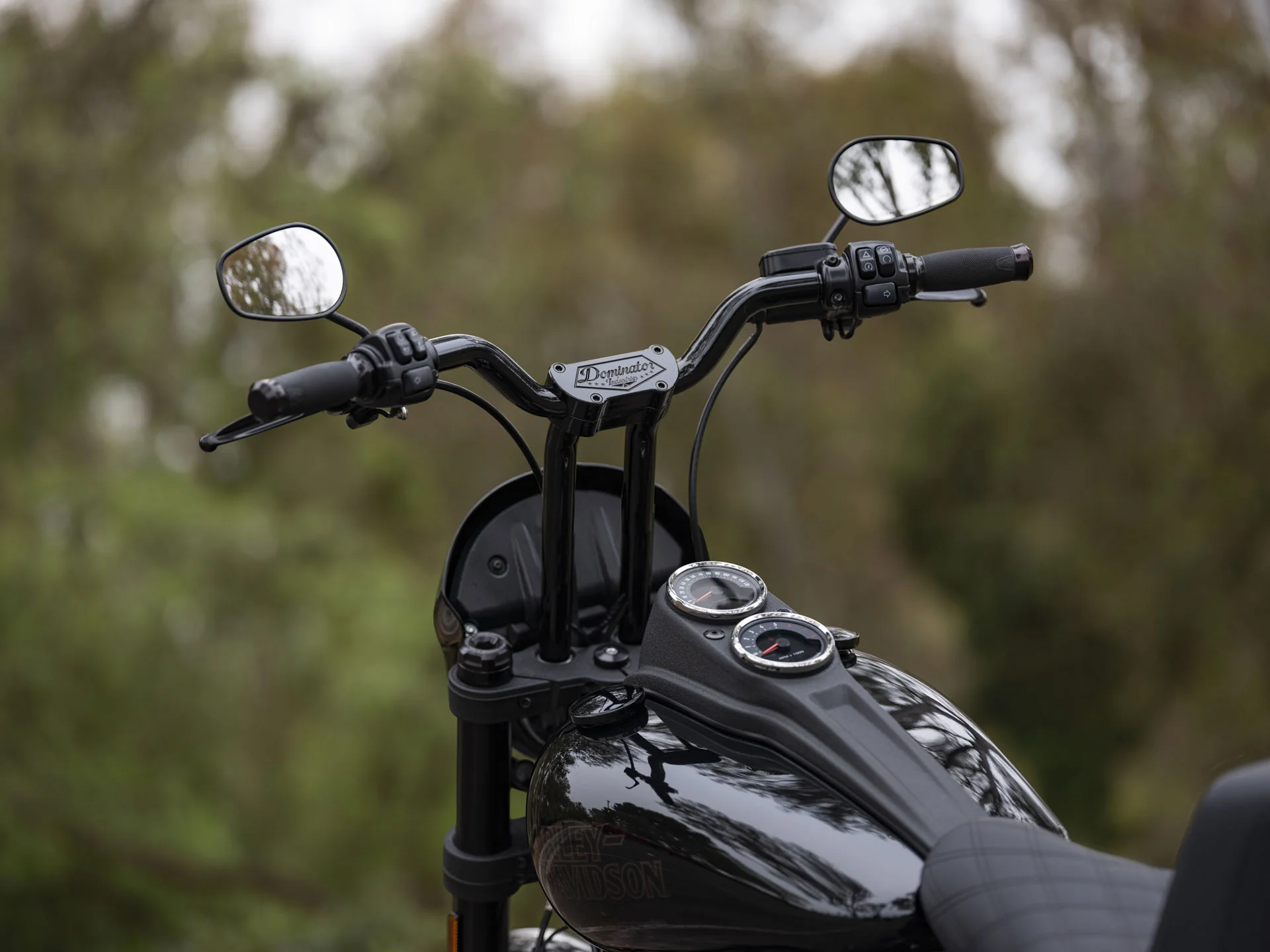 Dominator Pullback Riser & 1 1/4" Mid Bend Moto Bar Combination All In One Kit for 2020-2021 Low Rider S (Gloss Black) - Image 9