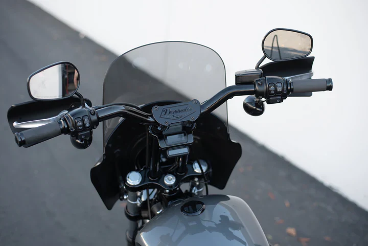 Pre-Wired Dominator Pullback Riser & 1 1/4" Moto Bar Combination for 2011-2024 Street Bob (Gloss Black) - Image 7