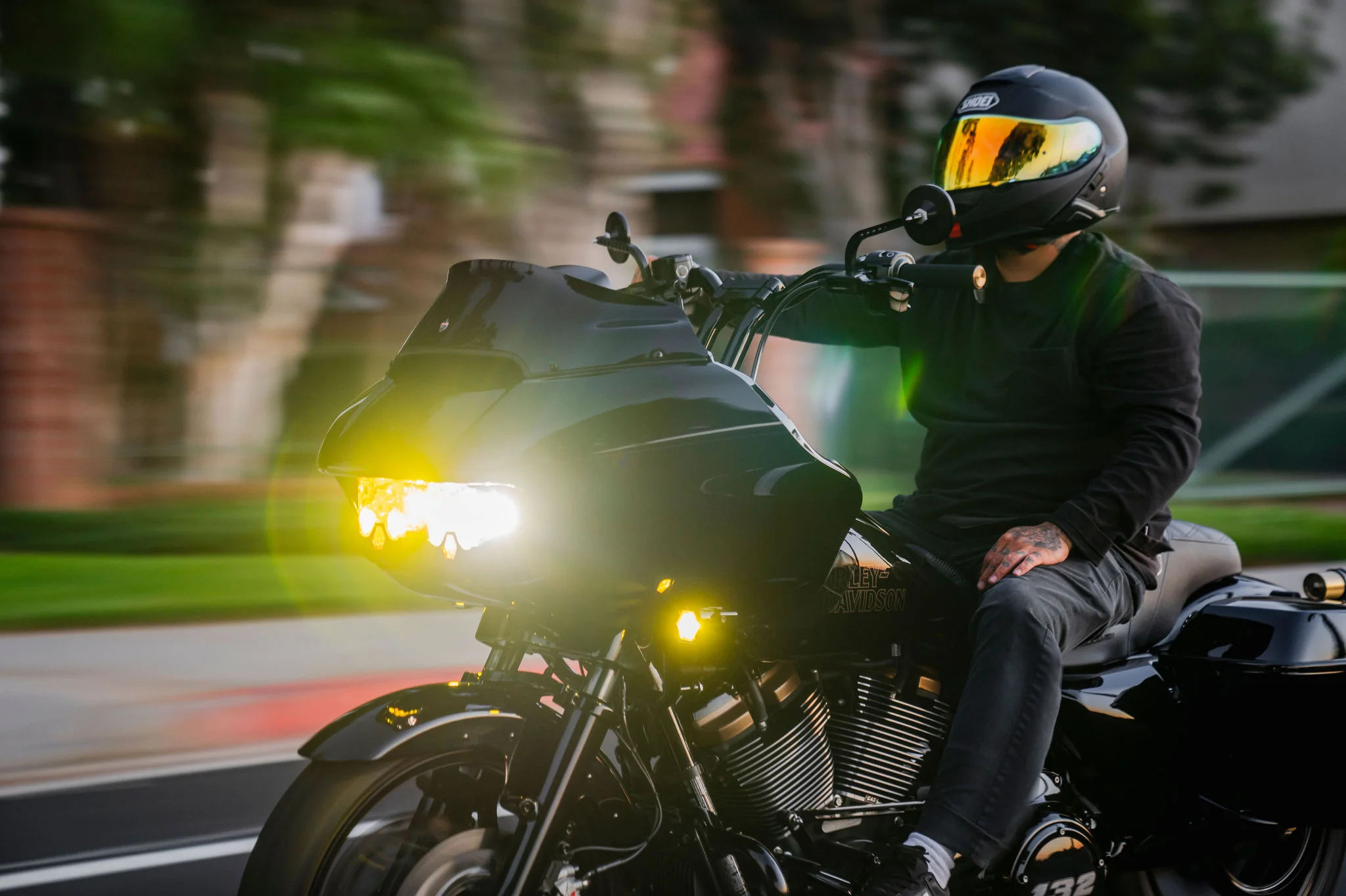 Pullback Riser & 1 1/4" Low Bend Moto Bar Combination for 2008-2013 Road Glide (Gloss Black) - Image 11
