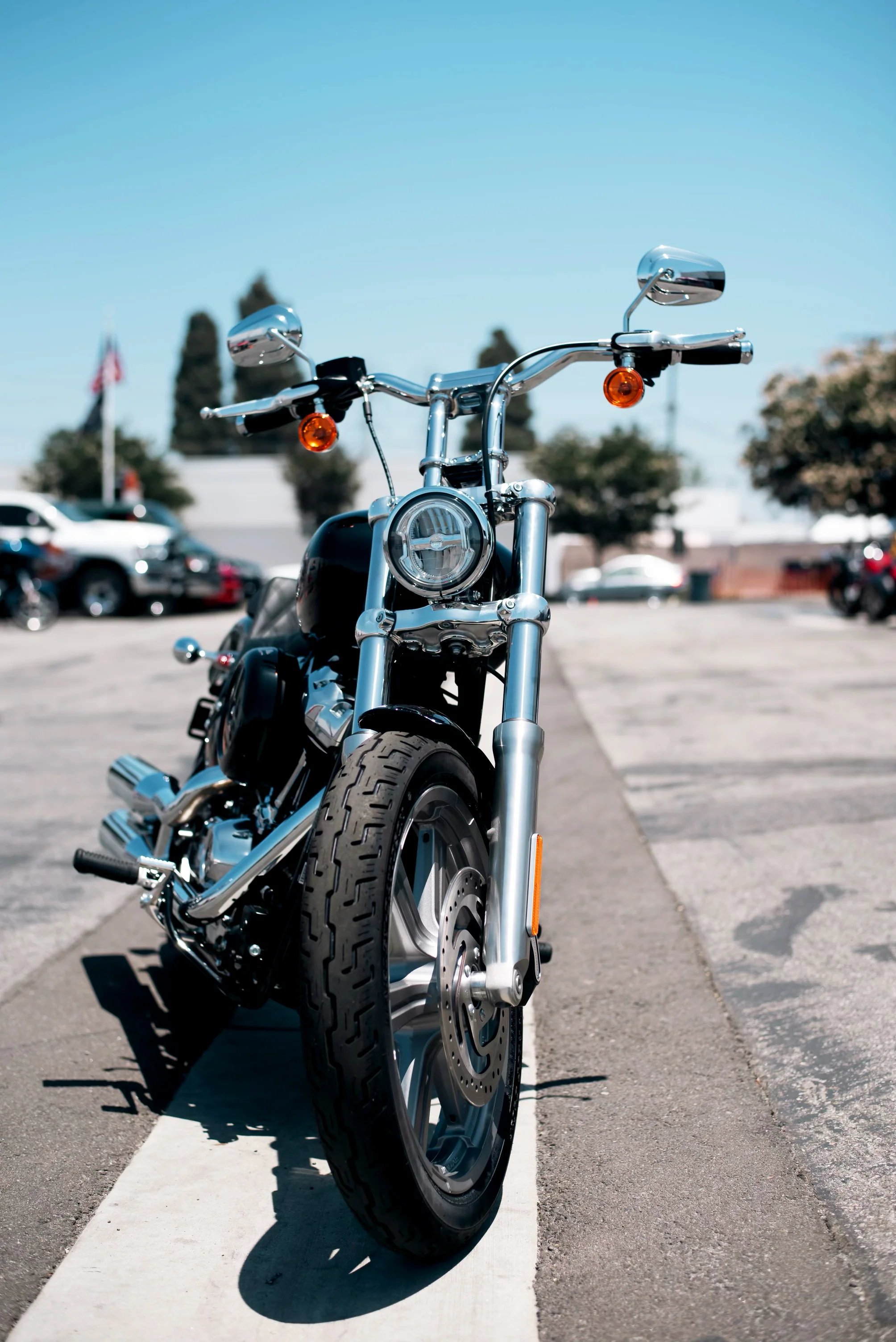 Pullback Riser & 1 1/4" Moto Bar Combination for 1996-2024 Heritage Classic (Classic Chrome) - Image 6