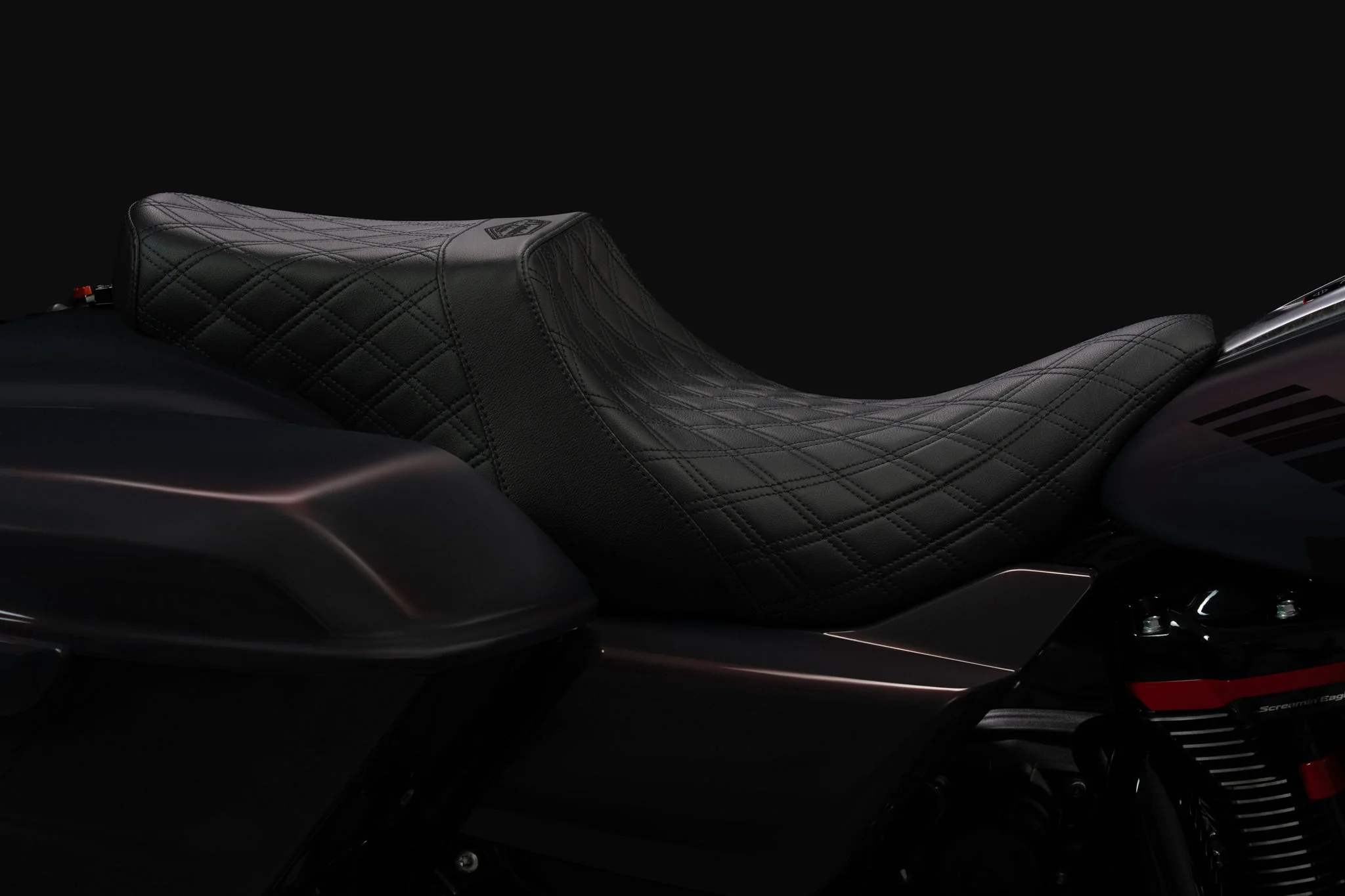 Standard Reach Double Diamond Stealth-Grip™ Premium 2-Up Saddle for the 2024-2026 Road Glide - Image 15
