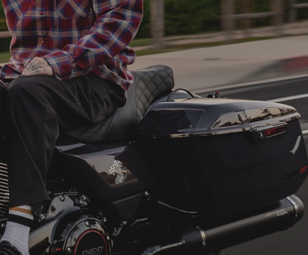 Standard Reach Double Diamond Stealth-Grip™ Premium 2-Up Saddle for the 2024-2026 Street Glide - Image 10